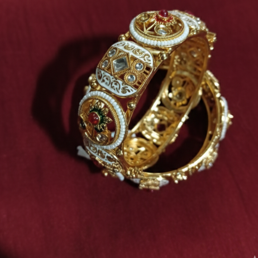 Designer Kada