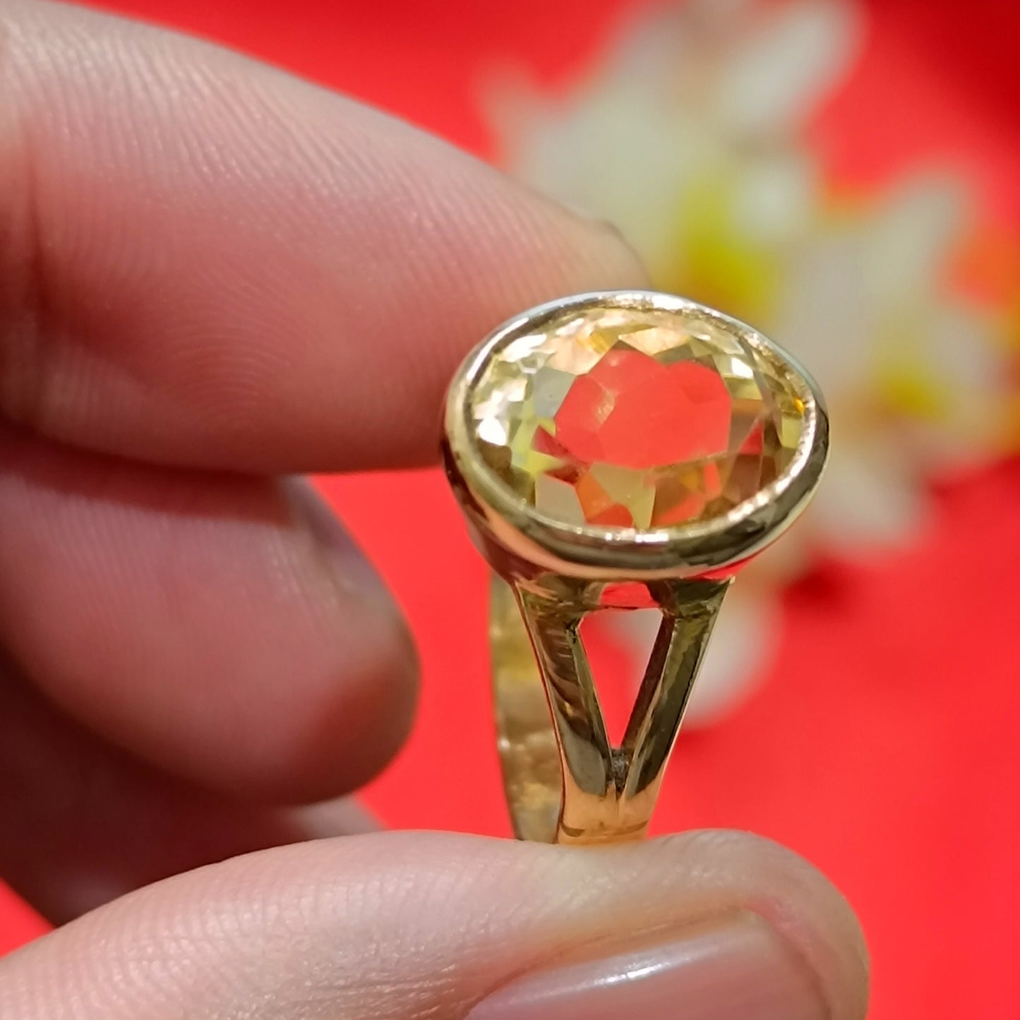 Sunehla Gemstone – Citrine Gemstone For Jupiter – Panchdhatu Ring