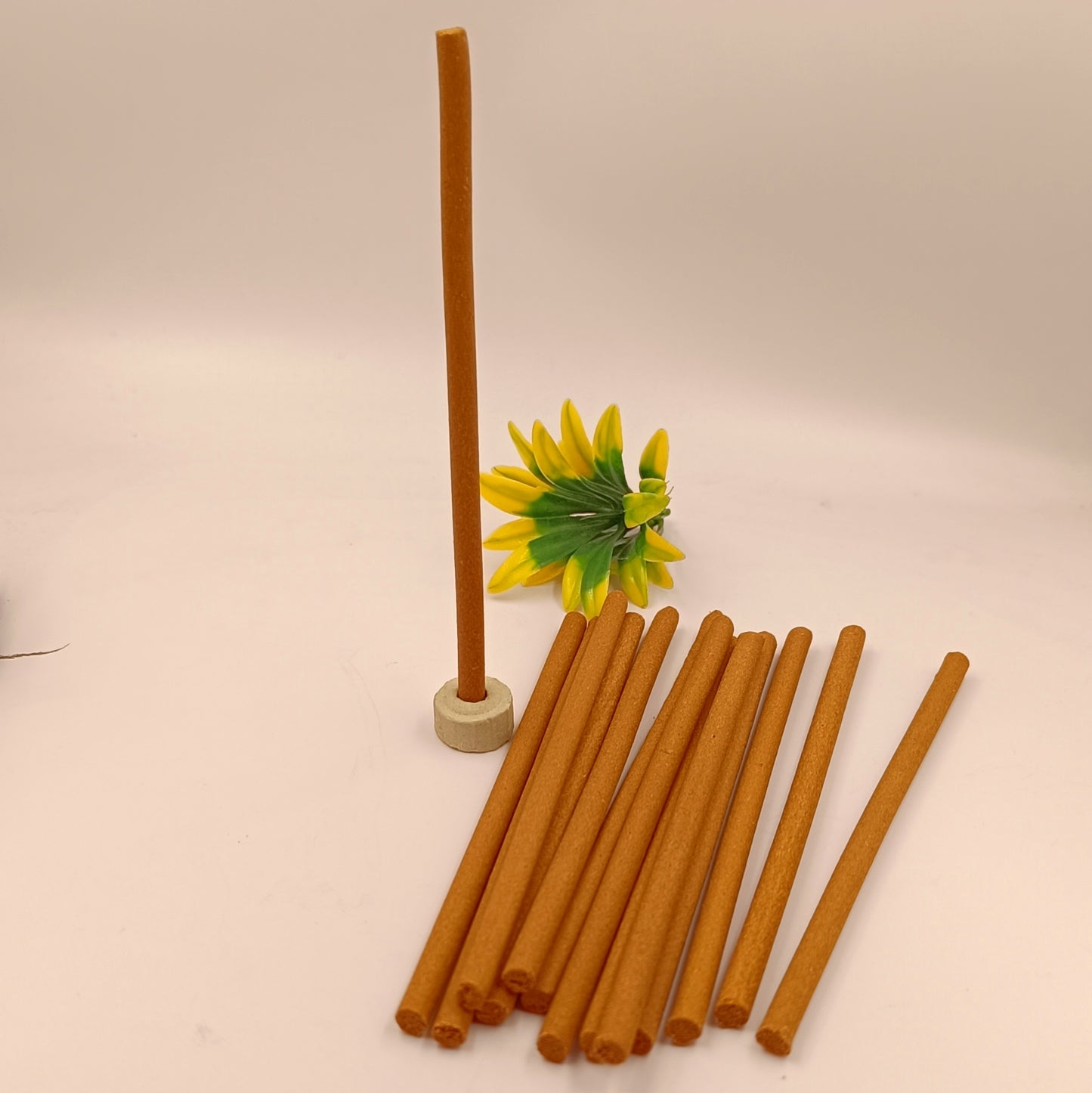 Agarbatti | Pack Of 20 pcs | Kashi Sandalwood & Kashi Guggal Loban