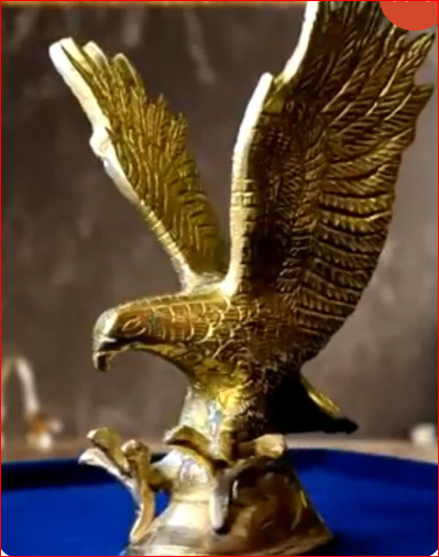 Eagle Statue – For Victory & Focus on Targets of Life