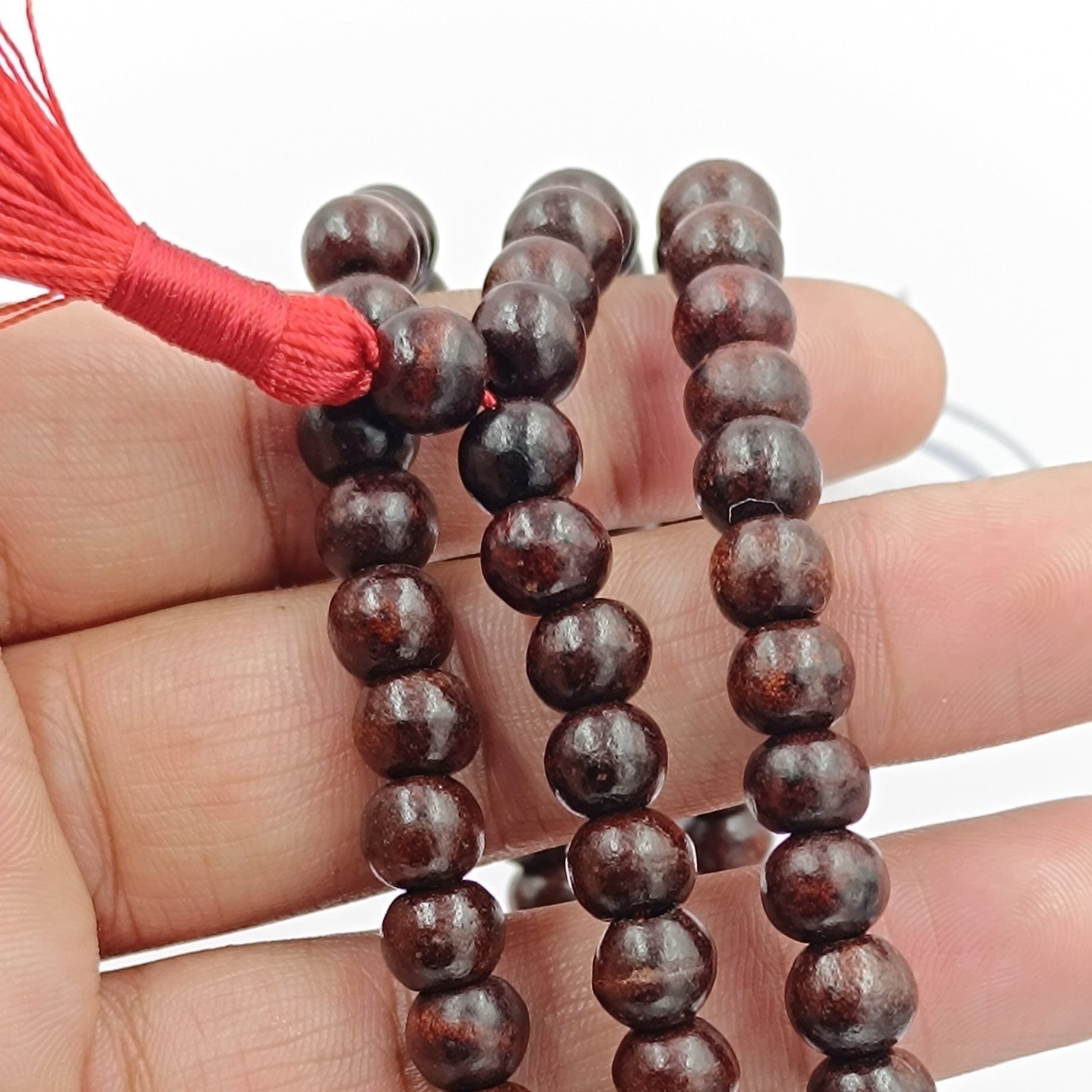 Red Chandan Mala 108 Beads – Lal Chandan Mala For Jap