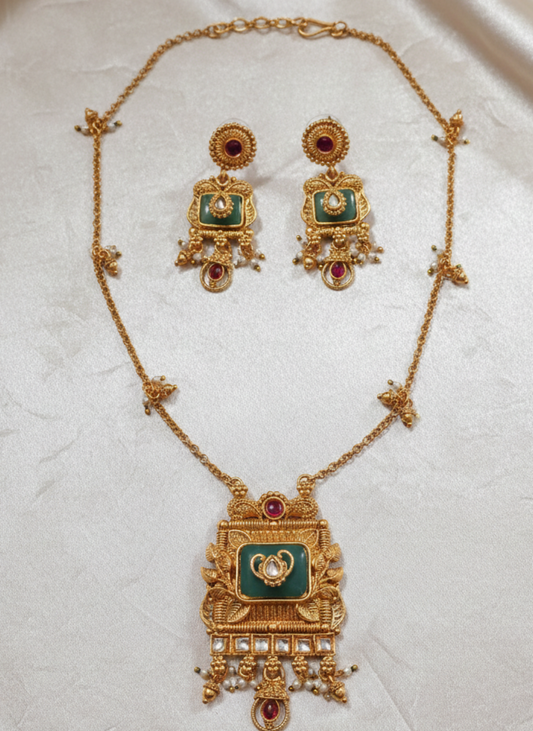 Heritage Jewellery Set