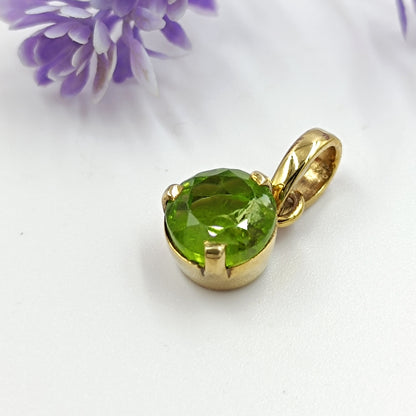 Peridot Ring & Locket (Panchdhatu Metal )