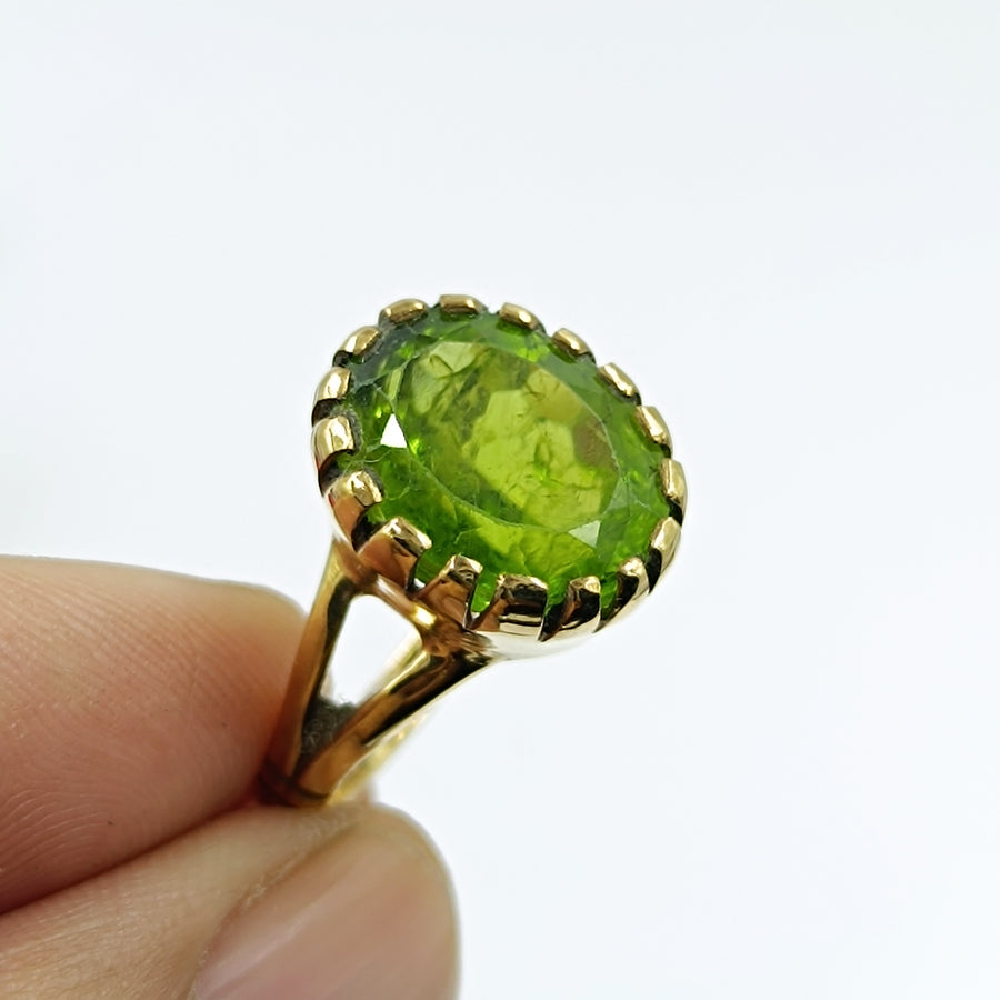 Peridot Ring & Locket (Panchdhatu Metal )