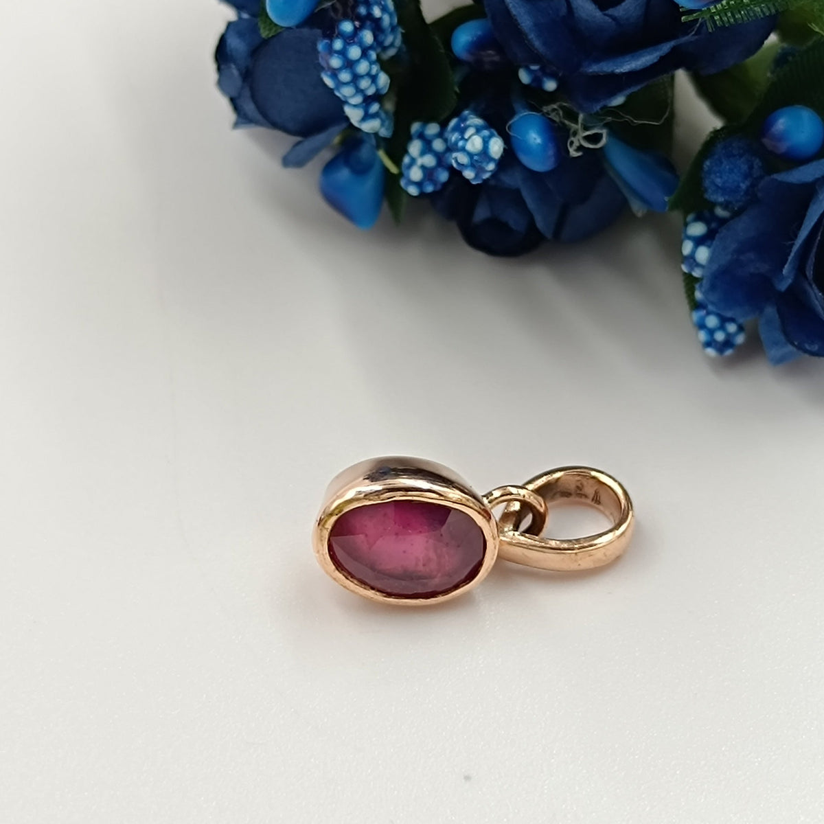 Ruby Manikya Gemstone For Sun In Silver