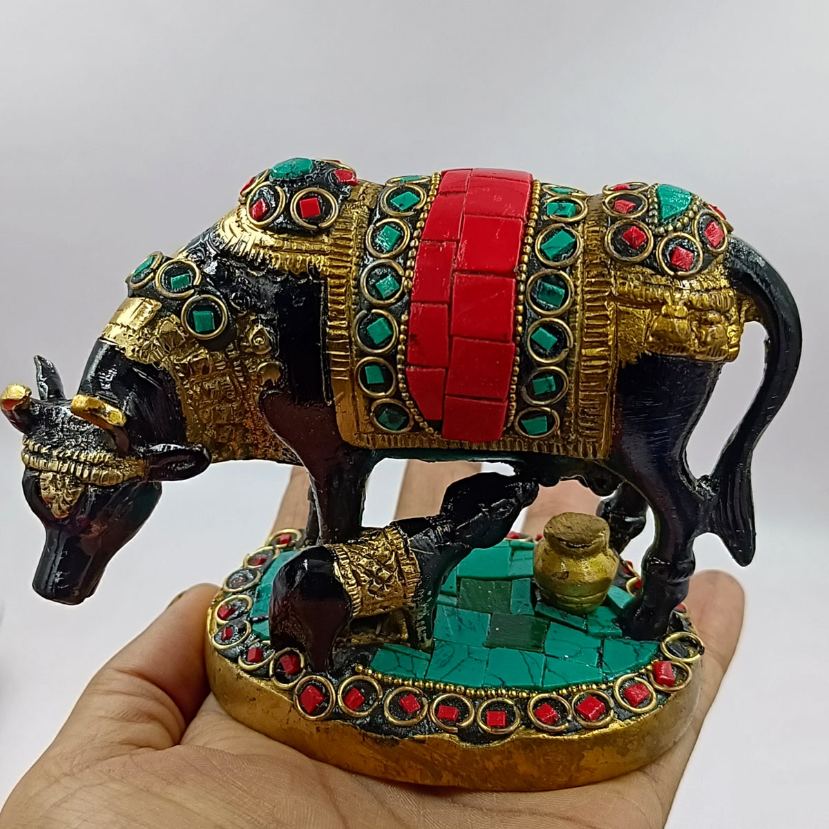 Kamdhenu Brass Made - Colored Decorative Stones - 1 Kg weight Black Color