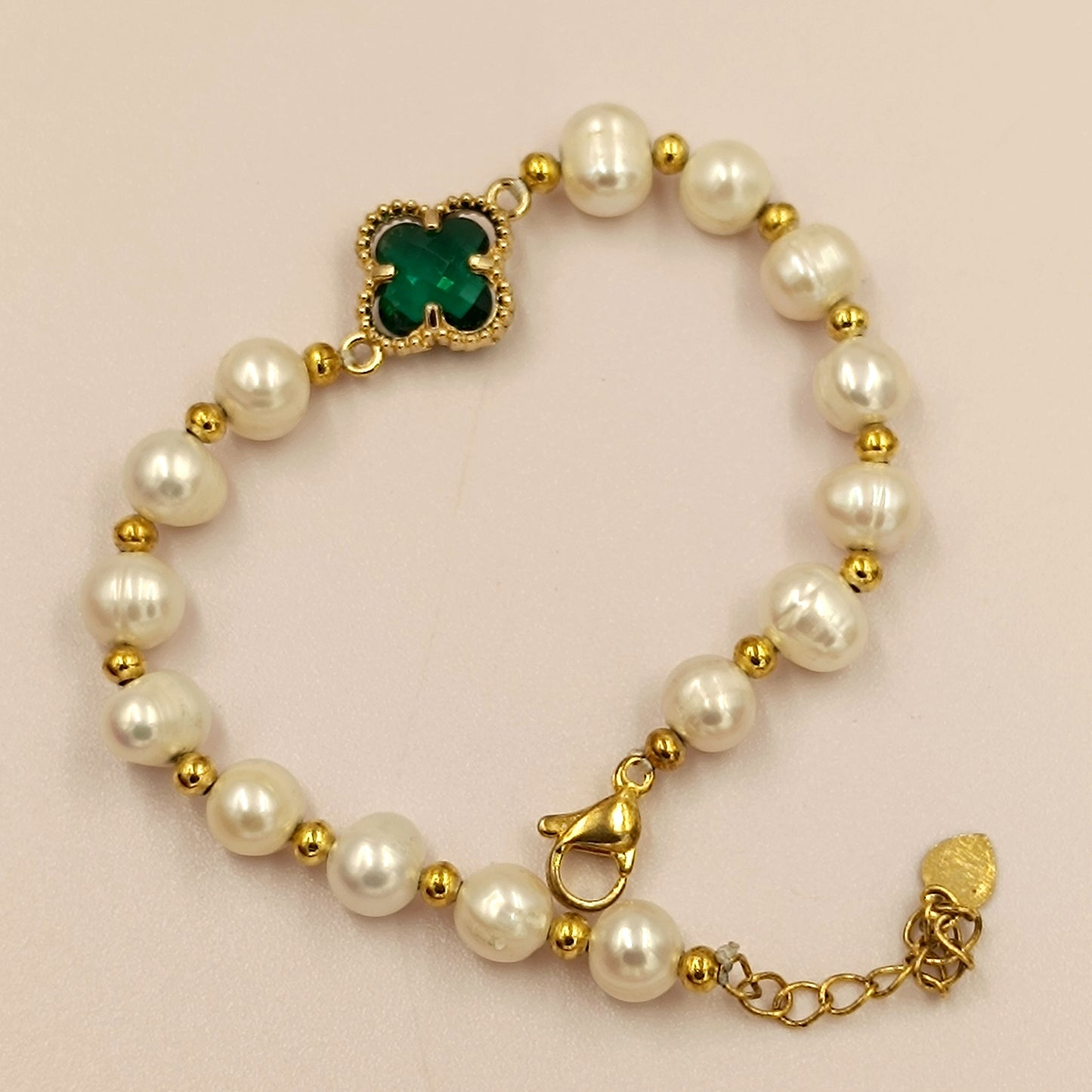 White Pearl Bracelet - Panchdhatu Golden Metal - Safed Sucha Moti