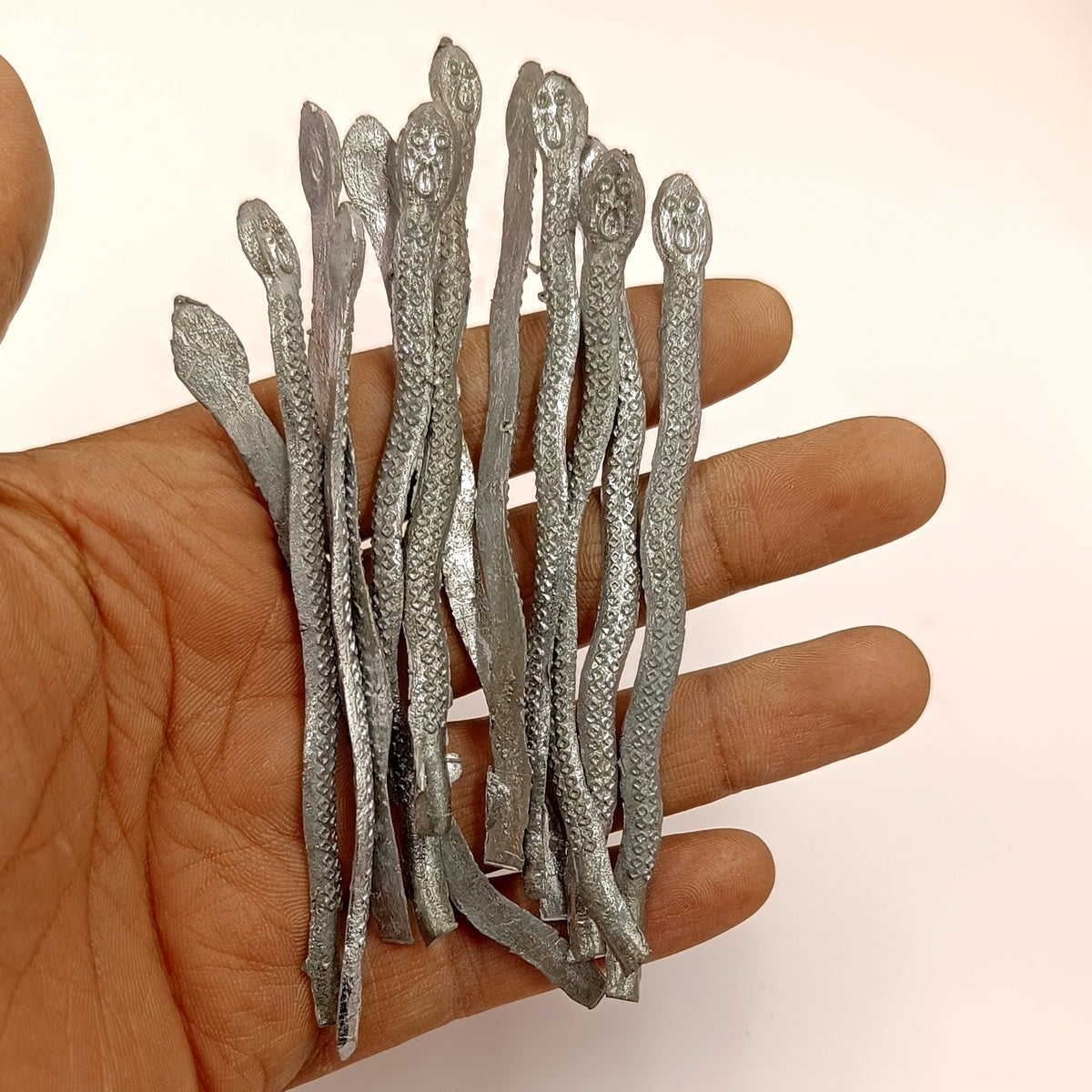 Ranga Snake - Rahu Upay - Abhimantrit 12 Piece Set