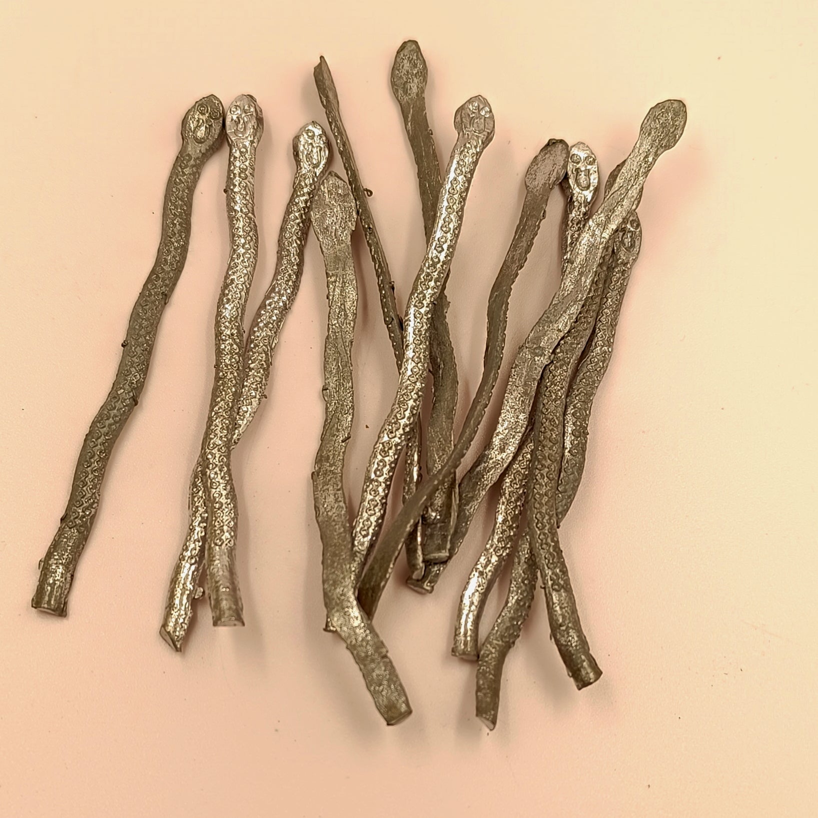 Ranga Snake - Rahu Upay - Abhimantrit 12 Piece Set