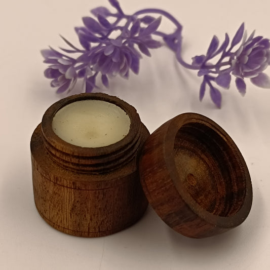 Invisible Kesar Tilak 10gm - Pure Saffron Concentrate - Crafted Wooden Jar